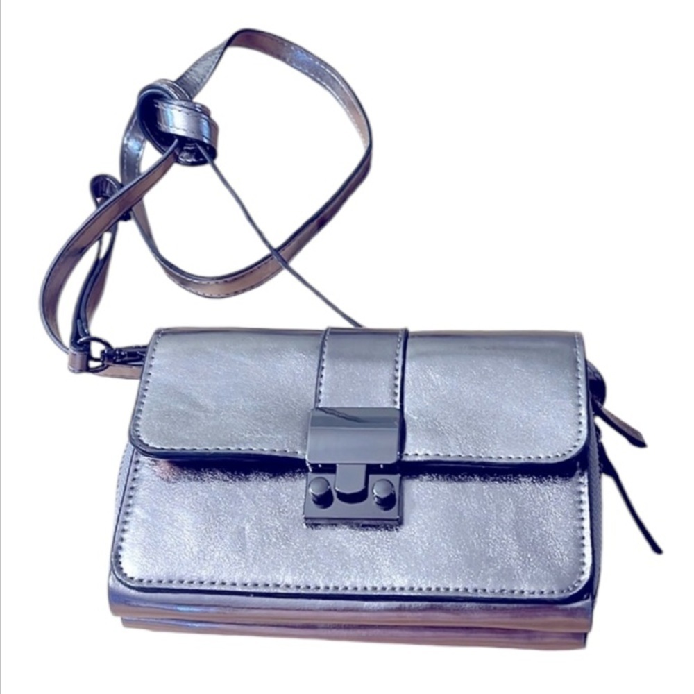 SONDRA ROBERTS crossbody bag NEW